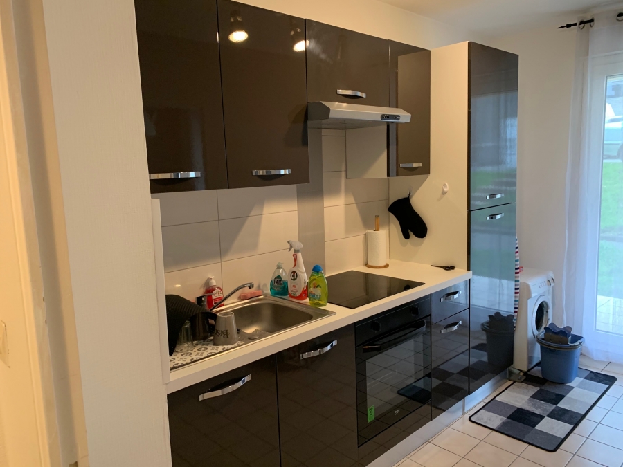 A louer Brest Kérinou/Kéredern T2 51 M2 refait à neuve avec cuisine équipée et aménagée 