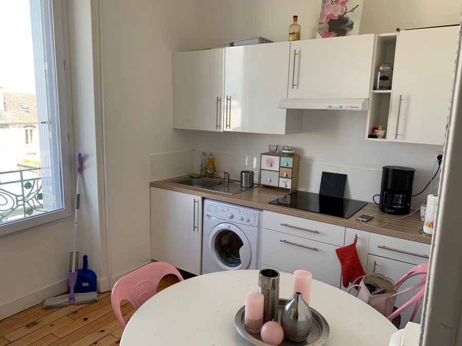 A louer Brest Rive Droite Quatre Moulins T2 dernier étage vue mer