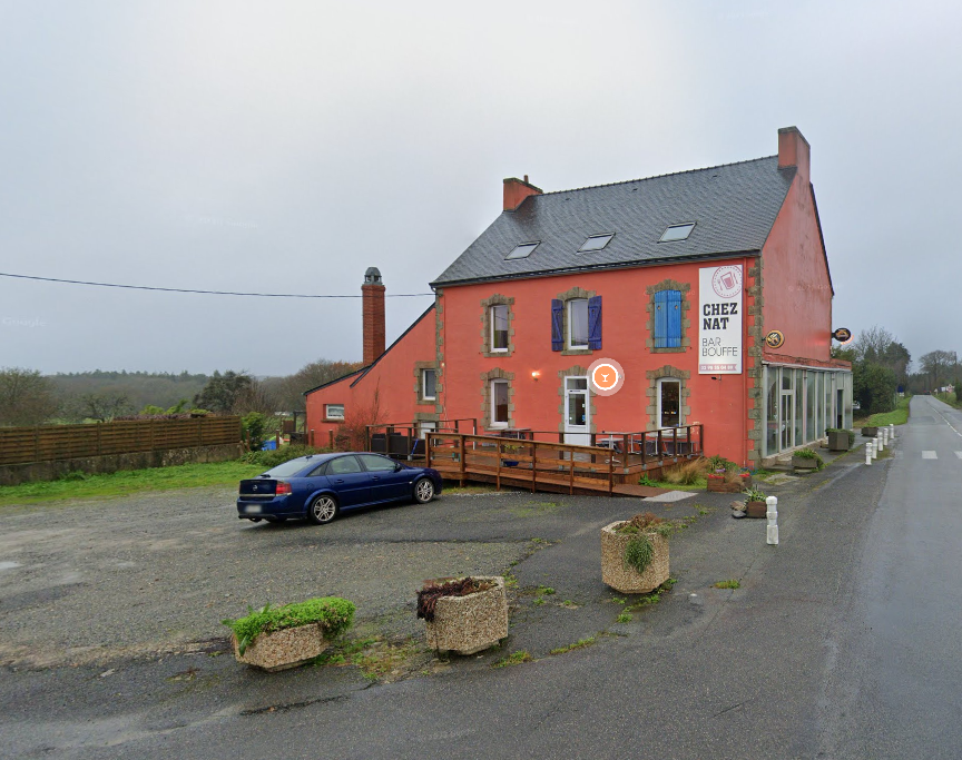 À CEDER, CLOHARS-CARNOËT, FONDS DE COMMERCE DE BAR/RESTAURATION