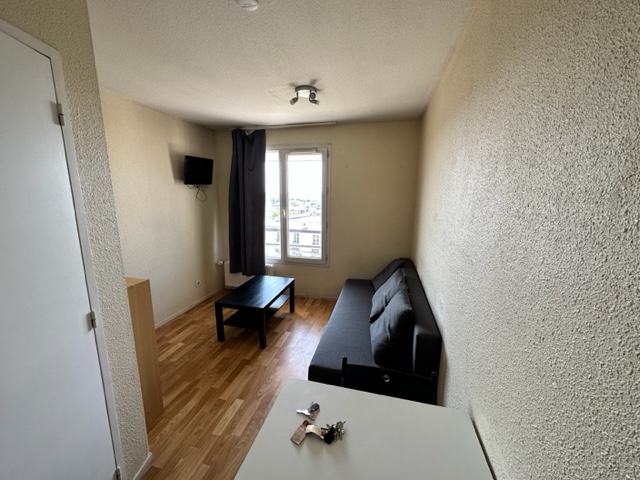Brest jaurès Studio meublée avec vue imprenable sur la mer 18 M2