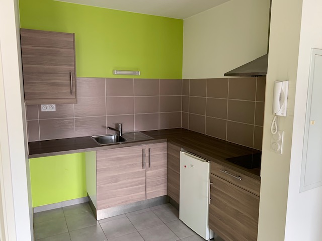 A louer Brest Kérichen/Croix Rouge studio Neuf 20 M2