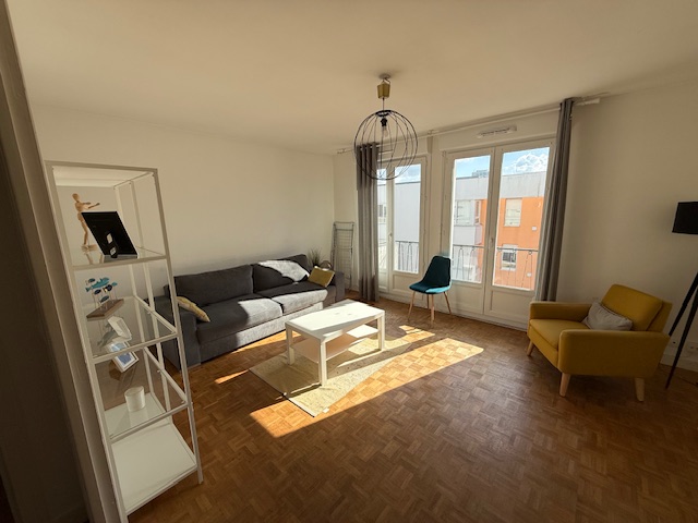 A louer Brest Bellevue T4 82 M2 3 chambres-meublé