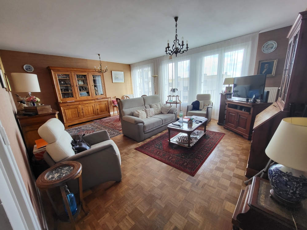 A VENDRE, BREST CENTRE GAMBETTA / ST MICHEL, Appartement T5 VUE RADE