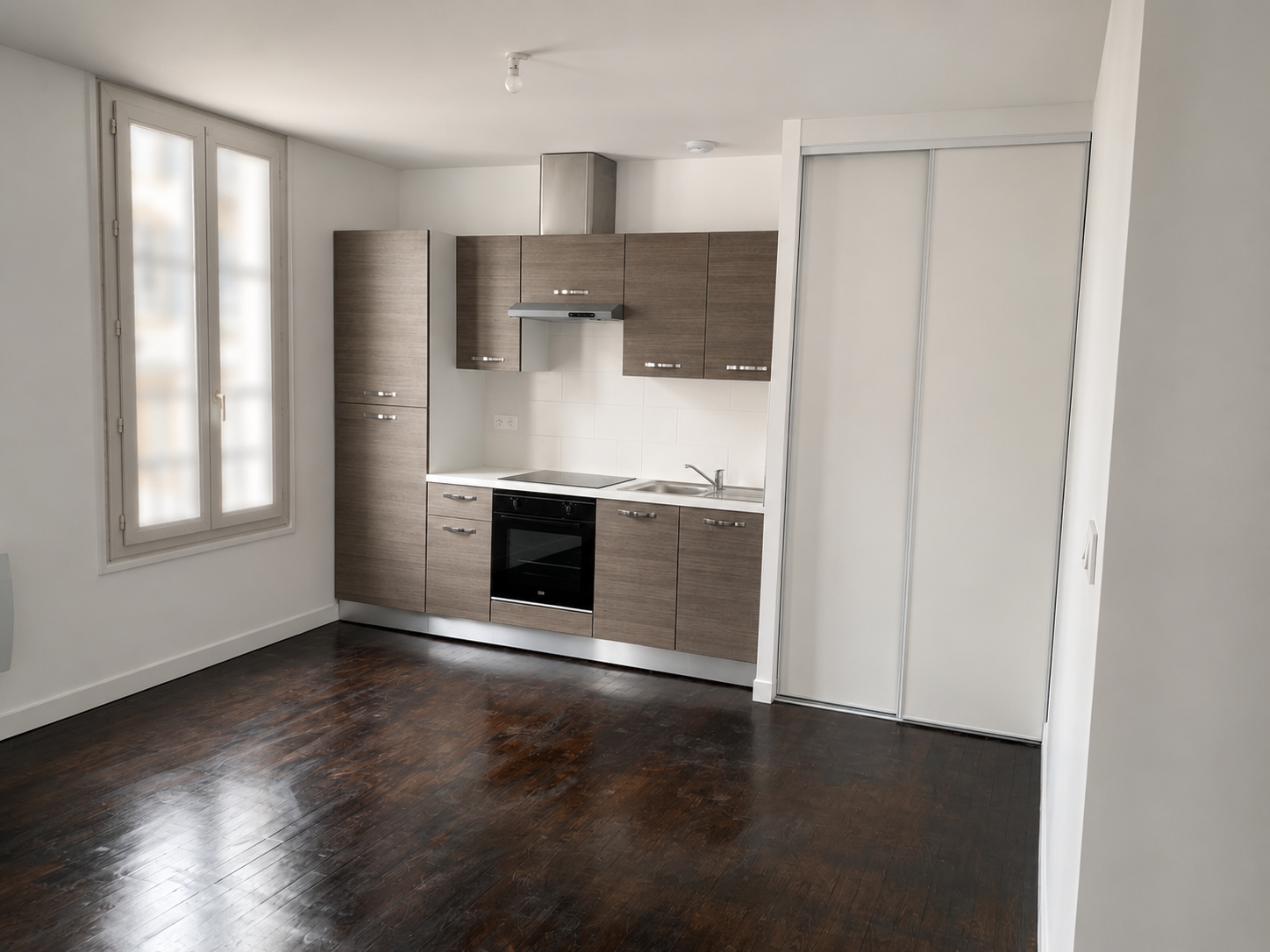 A VENDRE, CENTRE/SAINT MARC, Immeuble deux appartements T2