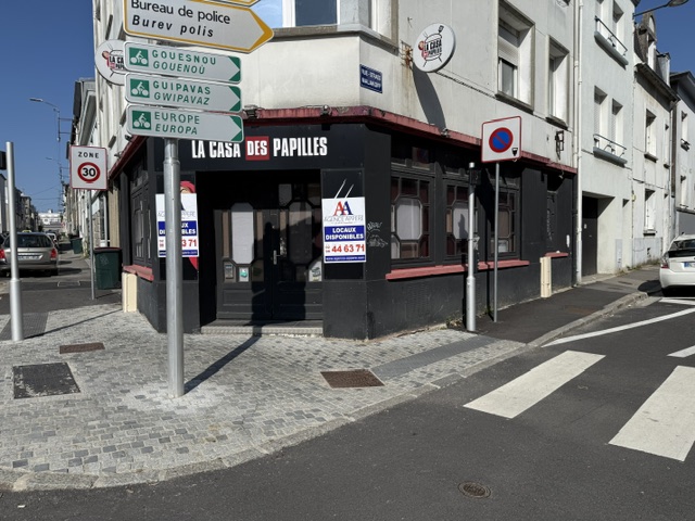 A louer Brest Saint Martin local commercial/restauration emplacement recherché