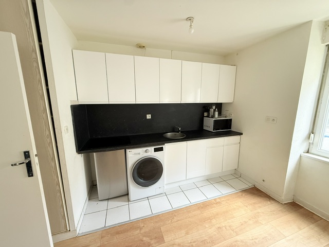 A louer Brest Kérinou T2 meublé 40 M2+Terasse