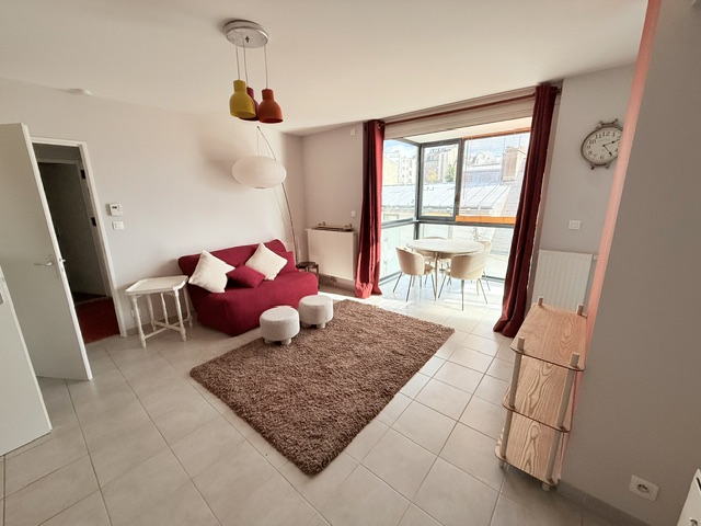 A louer Brest Saint Martin T2 meublé dans residence de standing