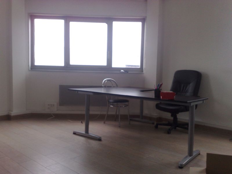 Bureau / local professionnel Brest Kergaradec 400 m2